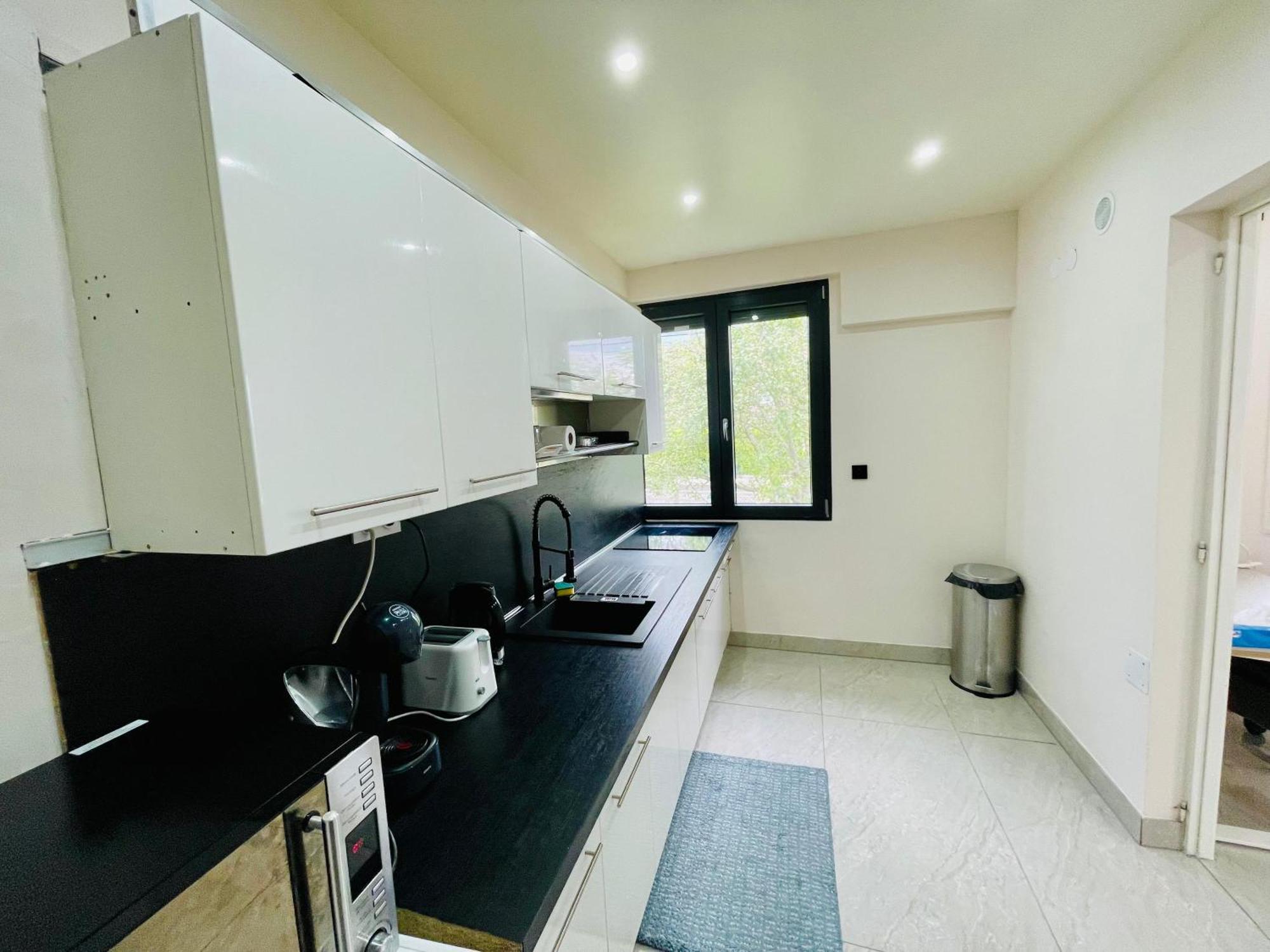 Stylish, Calm And Green Home Stay Saint-Fargeau-Ponthierry Exterior foto
